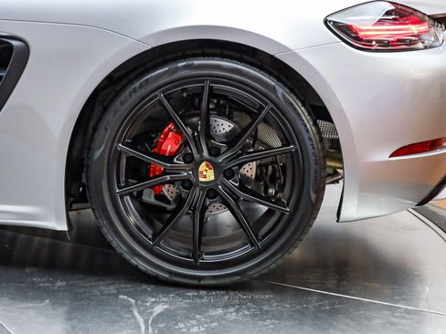 Used 2025 Porsche 718 Boxster S image 9