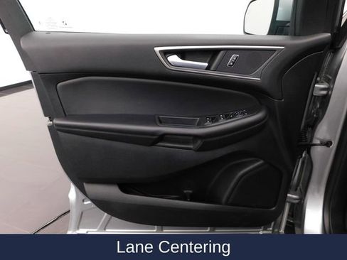 Used 2023 Ford Edge SEL image 19