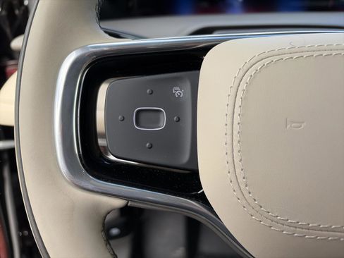 Used 2024 Lincoln Nautilus Premier w/ Equipment Group 102A image 13