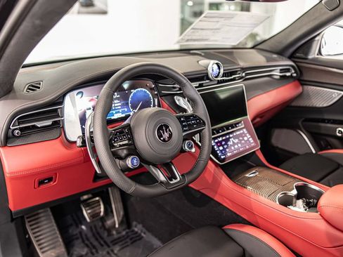 New 2026 Maserati Grecale Modena AWD/4WD image 20