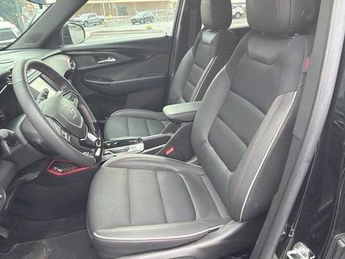 Certified 2023 Chevrolet TrailBlazer RS AWD/4WD image 28