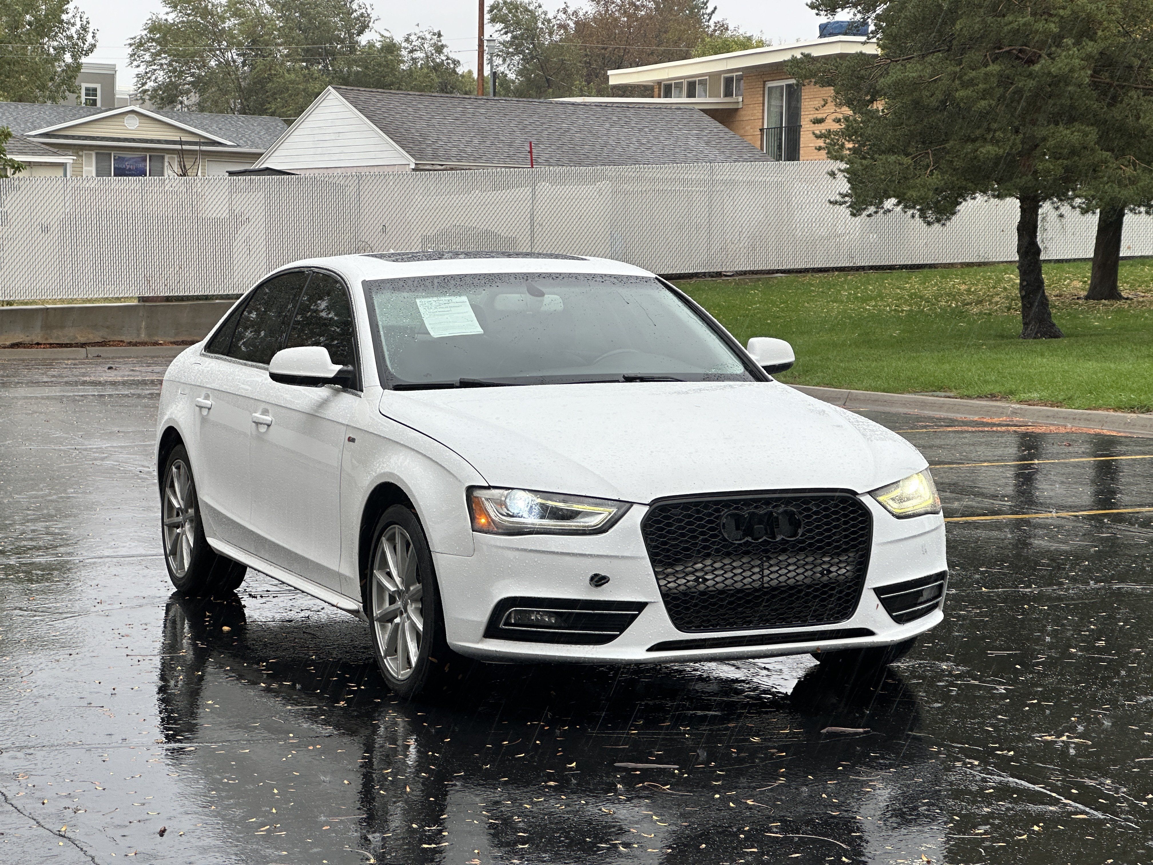 Used 2016 Audi A4 2.0T Premium w/ Convenience Plus Package FWD image 2