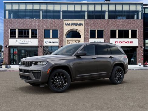 New 2026 Jeep Grand Cherokee Limited AWD/4WD image 2