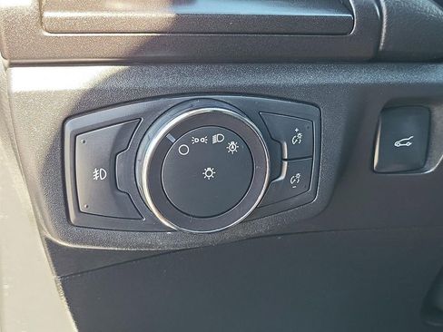 Used 2019 Ford Fusion Energi Titanium image 10