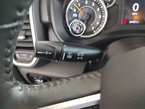 Used 2022 RAM 1500 Big Horn image 36