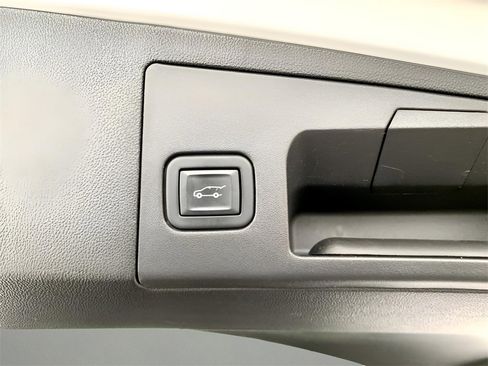 Used 2021 Cadillac XT5 Luxury image 23