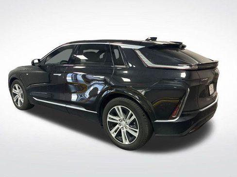 Certified 2024 Cadillac Lyriq Tech RWD image 35