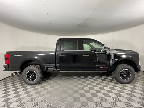 New 2026 Ford F350 Platinum w/ Platinum Plus Package AWD/4WD image 2