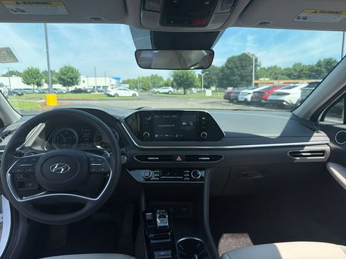 Used 2023 Hyundai Sonata Blue FWD image 14