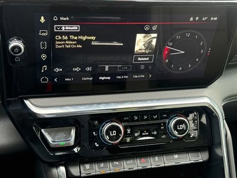 Used 2026 GMC Sierra 3500 Denali w/ Technology Package AWD/4WD image 25