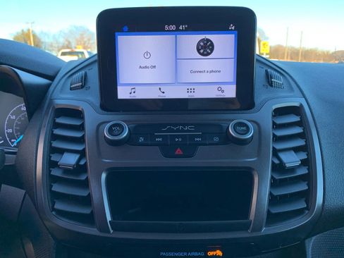 Used 2020 Ford Transit Connect XL image 17