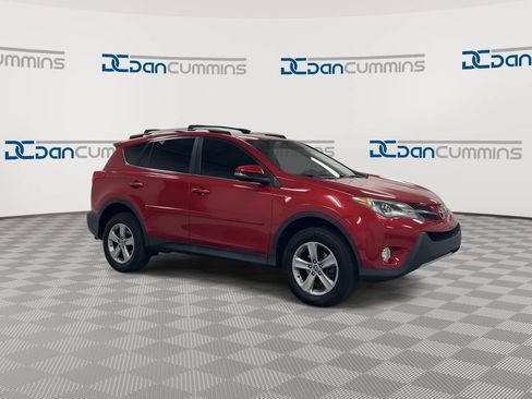 Used 2015 Toyota RAV4 XLE AWD/4WD image 2