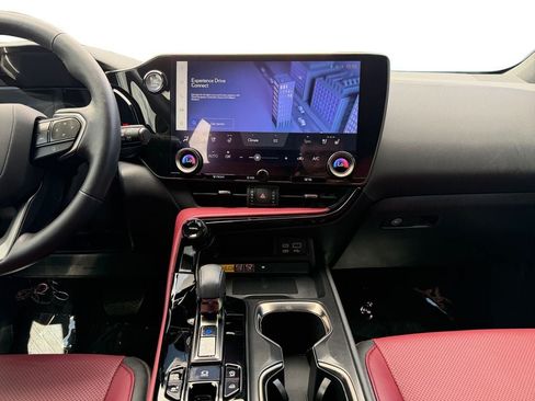 Used 2023 Lexus NX 350 AWD image 12