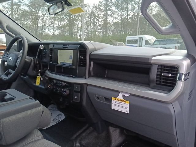 New 2026 Ford F250 XL w/ XL Chrome Package AWD/4WD image 36