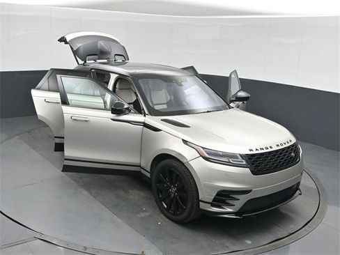 Used 2020 Land Rover Range Rover Velar R-Dynamic S image 49