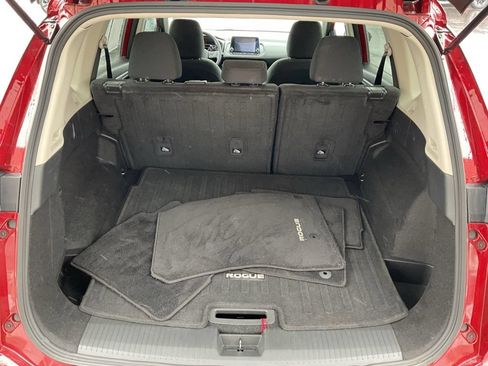 Used 2025 Nissan Rogue S AWD/4WD image 21