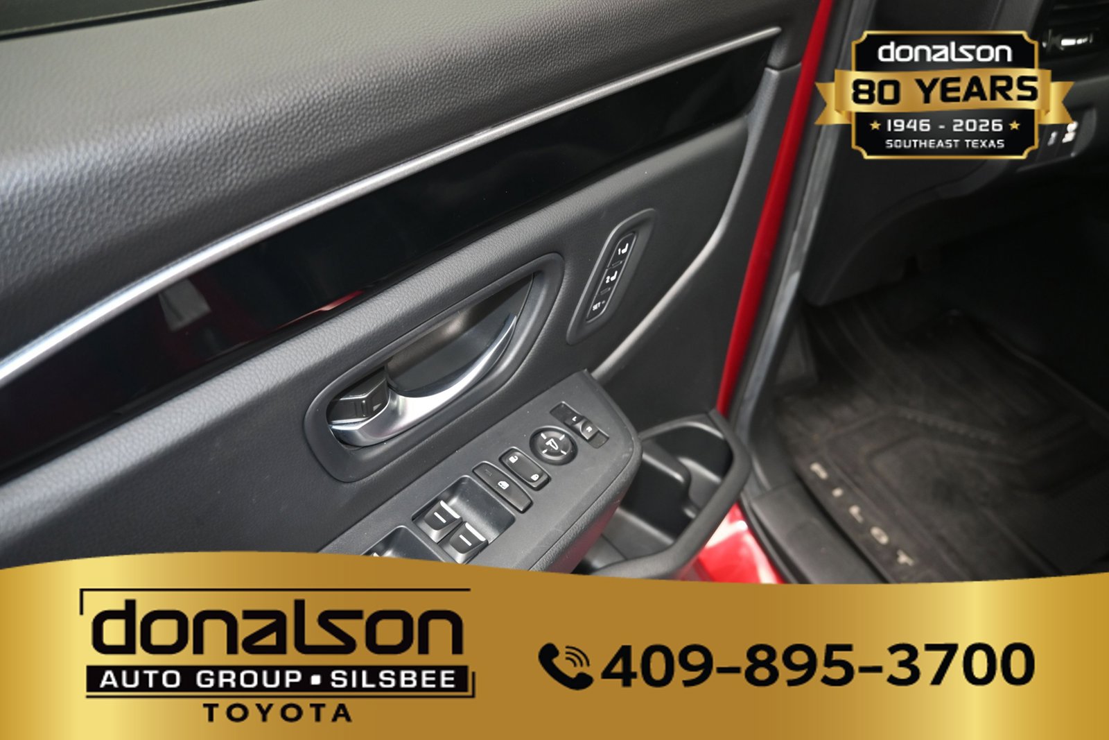 Used 2025 Honda Pilot Touring image 12