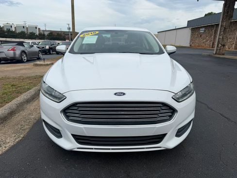 Used 2016 Ford Fusion S FWD image 2
