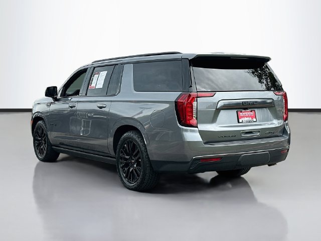 Used 2021 GMC Yukon XL AT4 w/ AT4 Premium Plus Package AWD/4WD image 7