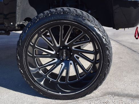 Used 2018 Chevrolet Silverado 1500 LT w/ All Star Edition image 7