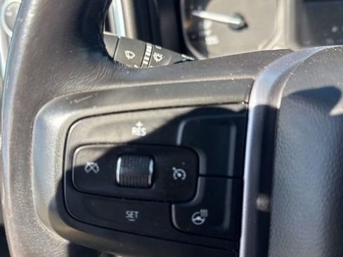 Used 2020 GMC Sierra 1500 Elevation w/ Elevation Convenience Package image 19