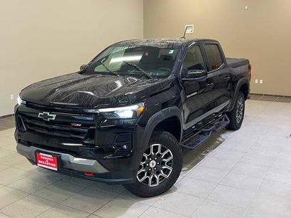 Used 2024 Chevrolet Colorado Z71 w/ Z71 Convenience Package 2