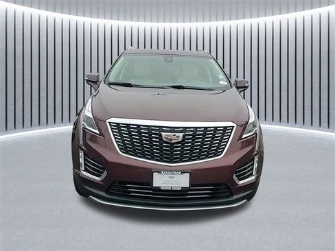 Certified 2022 Cadillac XT5 Premium Luxury image 11