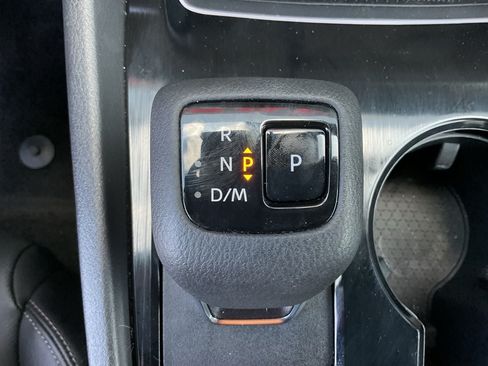 Used 2025 Buick Encore GX Preferred FWD image 21