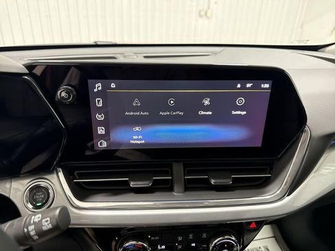 New 2026 Chevrolet Trax LT w/ Driver Confidence Package FWD image 14