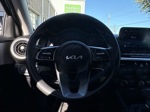 Used 2023 Kia Forte LXS image 14