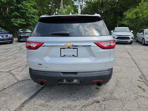 Used 2020 Chevrolet Traverse LT w/ LPO, Floor Liner Package AWD/4WD image 5