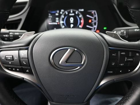 Used 2024 Lexus ES 350 w/ Premium Package FWD image 13