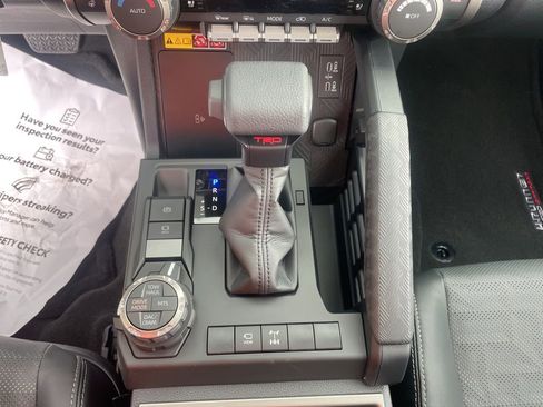 New 2026 Toyota 4Runner TRD Off-Road Premium AWD/4WD image 19