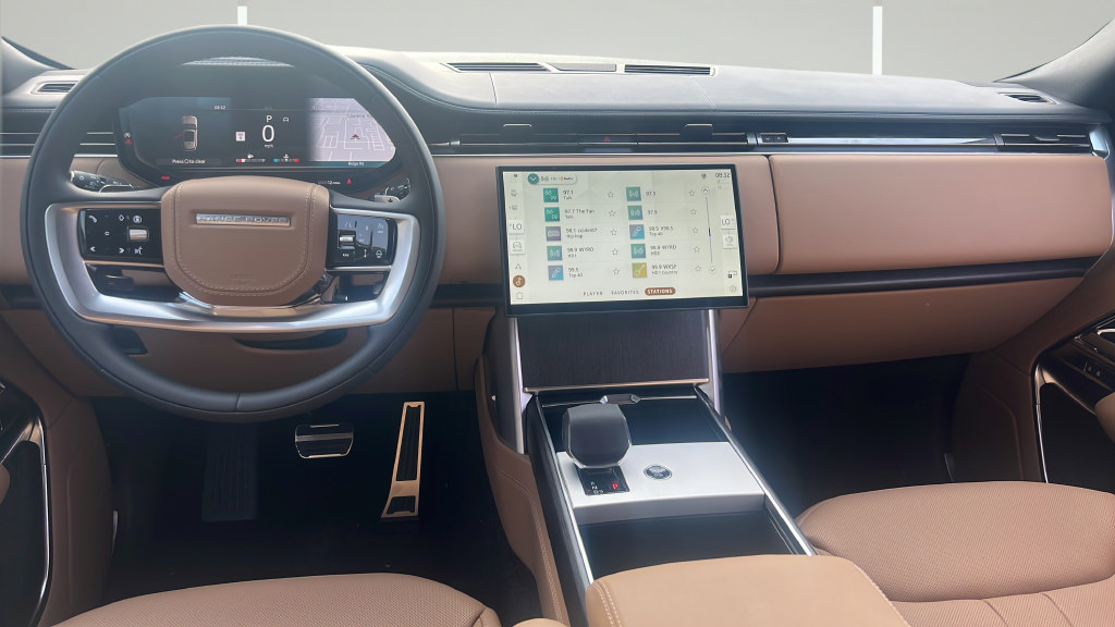 New 2026 Land Rover Range Rover SE AWD/4WD image 15