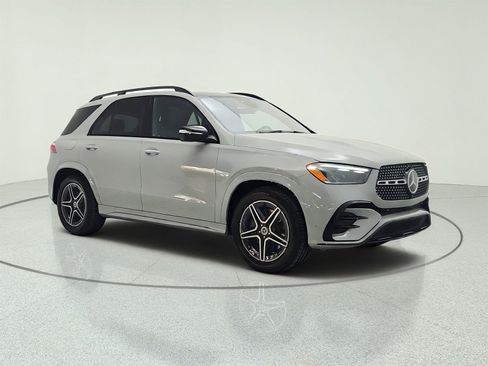 Certified 2024 Mercedes-Benz GLE 450 4MATIC image 3