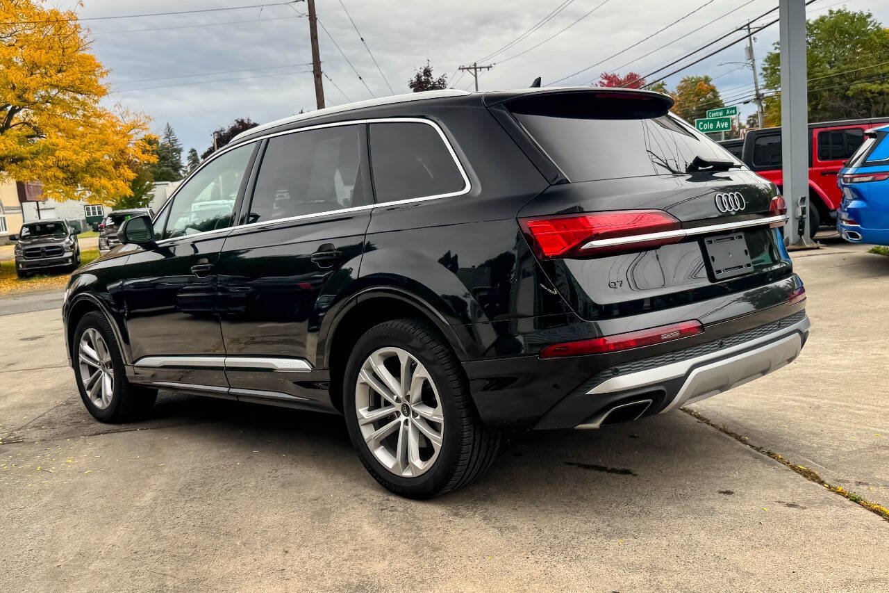 Used 2025 Audi Q7 3.0T Premium Plus AWD/4WD image 5