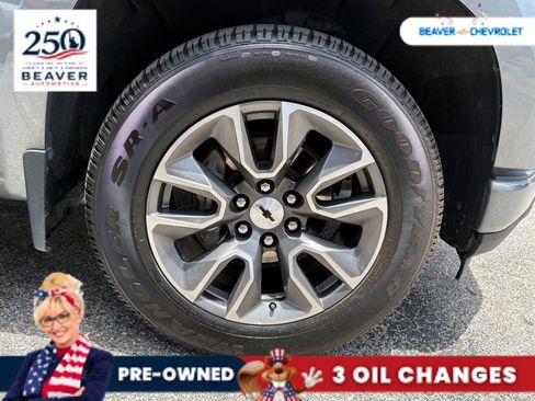 Used 2021 Chevrolet Silverado 1500 RST w/ Convenience Package II AWD/4WD image 10