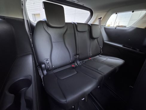 New 2027 Kia Carnival SX FWD image 15