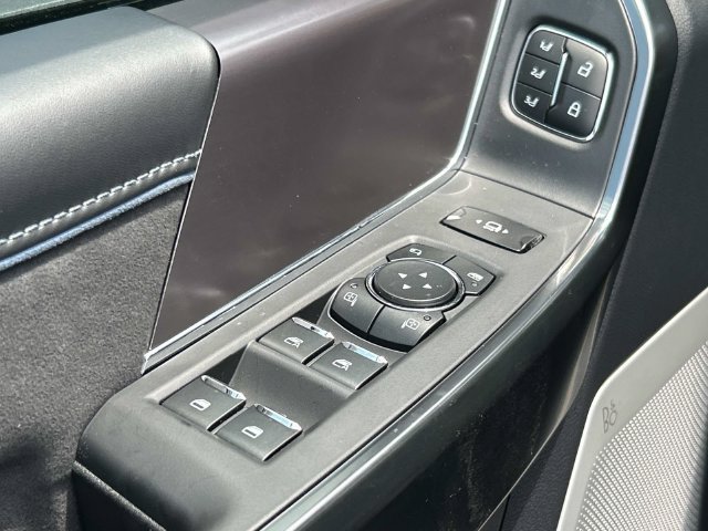 New 2026 Ford F250 Platinum AWD/4WD image 23