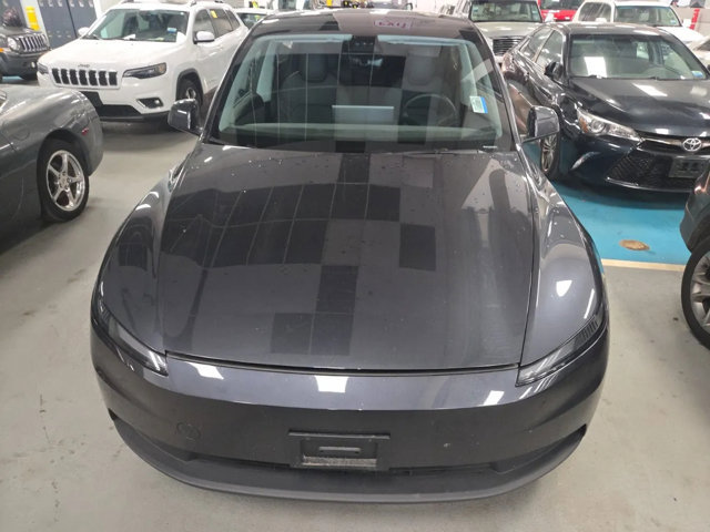 Used 2026 Tesla Model Y Long Range AWD/4WD image 5