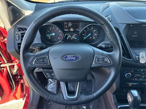 Used 2019 Ford Escape SEL image 24