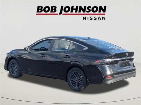 New 2026 Nissan Sentra SV w/ Floor Mat Package FWD image 5