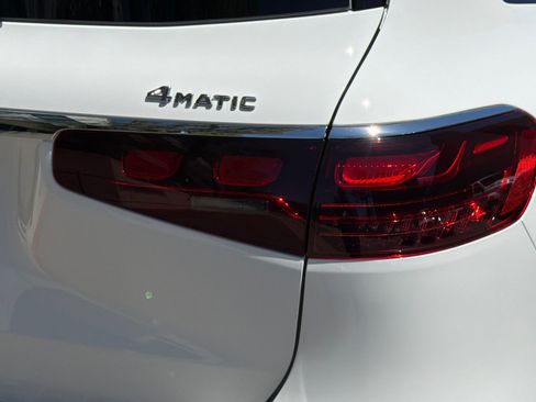 New 2026 Mercedes-Benz GLS 450 4MATIC image 28