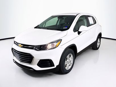 Used 2022 Chevrolet Trax LS w/ Tint and Cruise Package