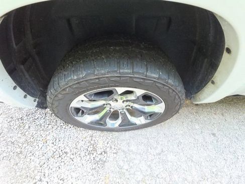 Used 2021 RAM 1500 Limited AWD/4WD image 38