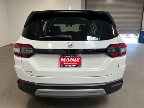 Used 2025 Honda Pilot EX-L image 4
