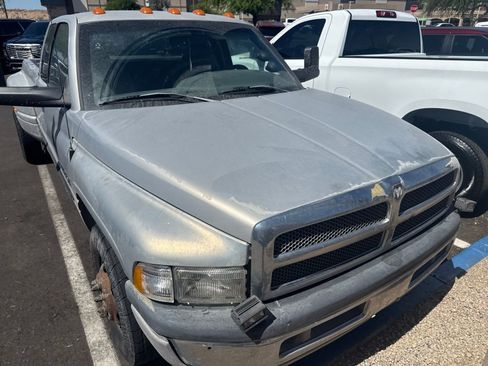 Used 2001 Dodge Ram 3500 Truck 2WD Quad Cab image 18