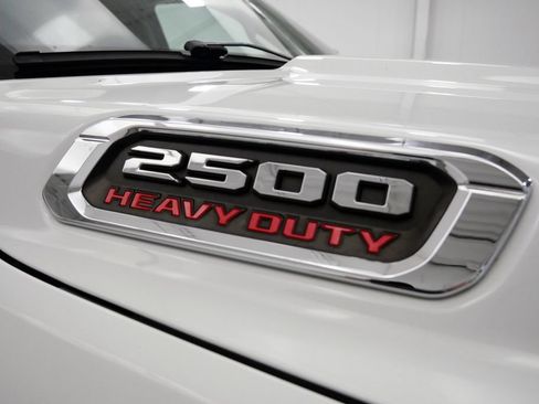 Used 2023 RAM 2500 Laramie AWD/4WD image 10