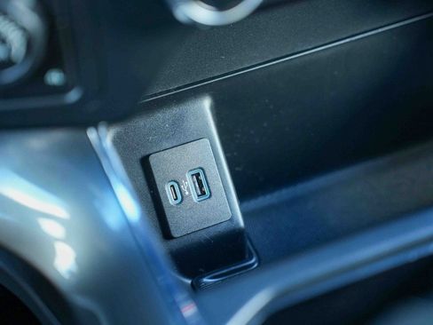 Used 2022 Ford F150 XLT w/ Equipment Group 302A High image 33