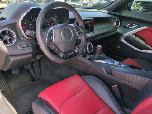 Used 2017 Chevrolet Camaro SS RWD image 17